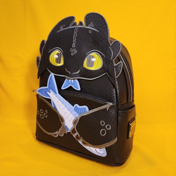 Loungefly How to Train Your Dragon Toothless & Fish Mini Backpack NEW main image 6